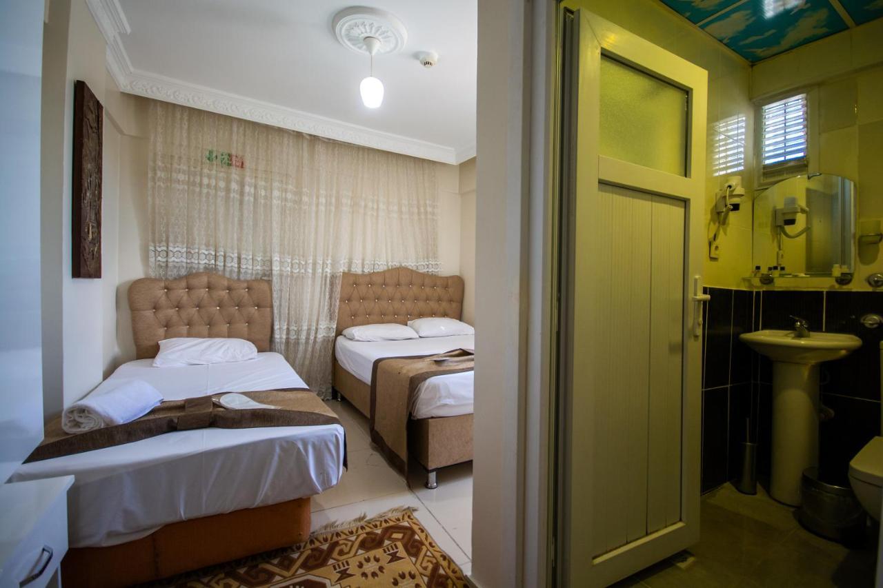 özyurt hotel istanbul Exterior foto